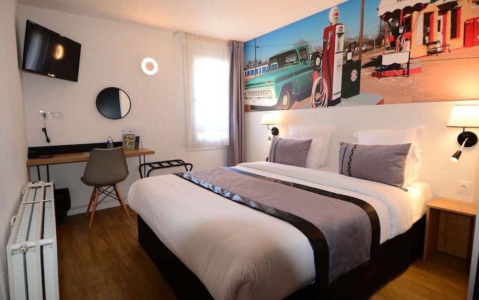 Bedroom Photo