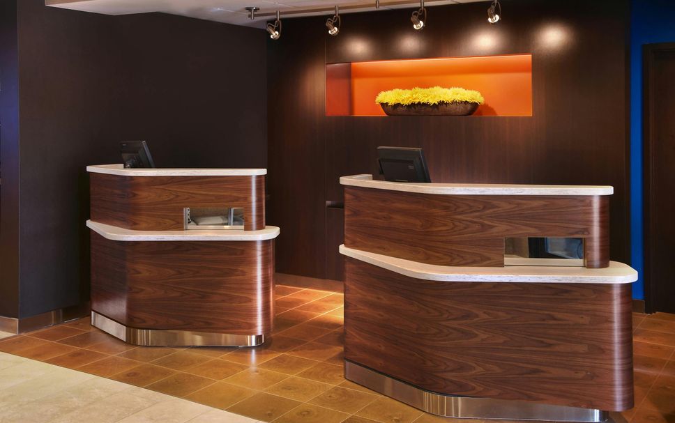 Front desk Photo