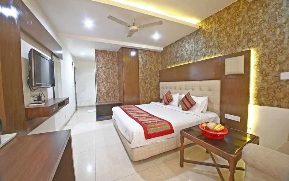 Bedroom Photo