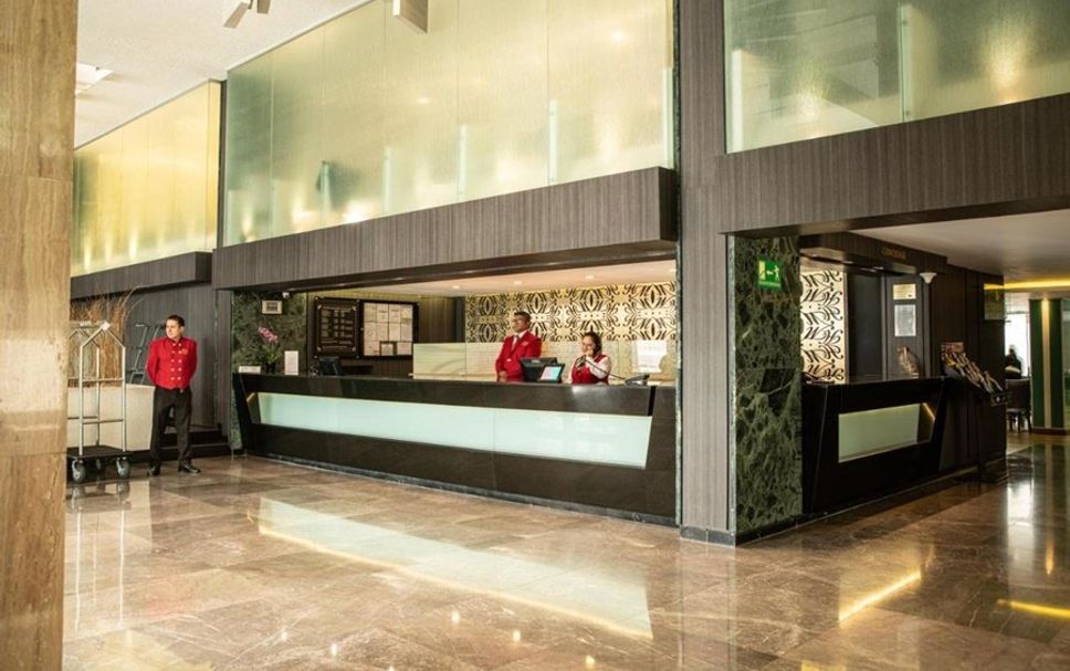 Front desk Photo