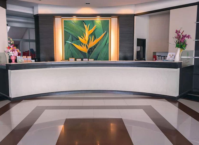 Front desk Photo