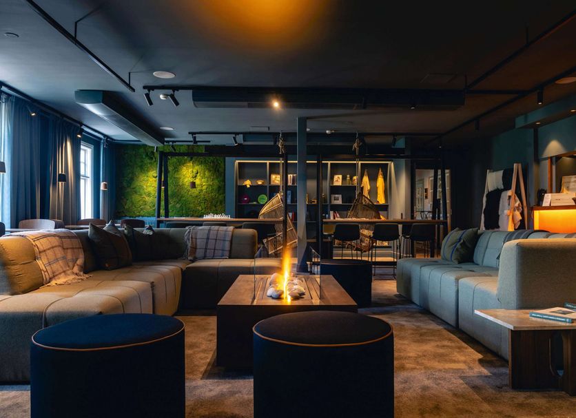 Lounge Photo