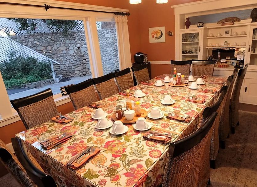 Dining room Photo