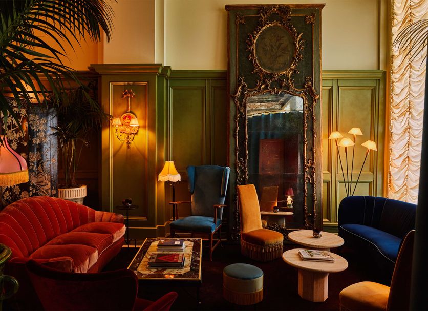 Lounge Photo