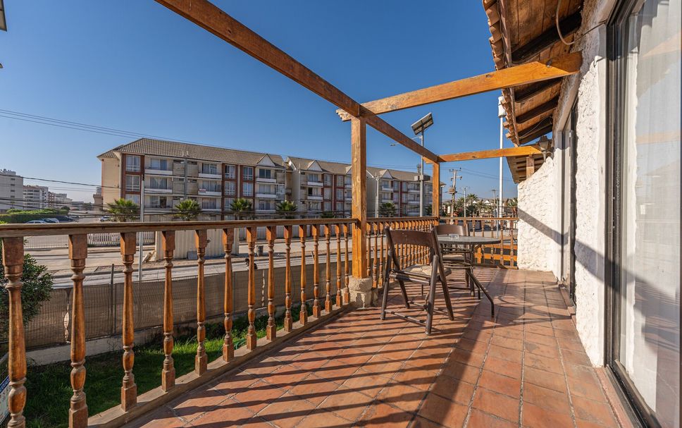 Balcony Photo