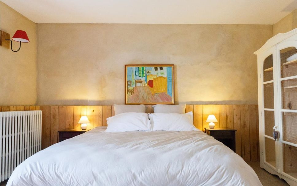 Bedroom Photo