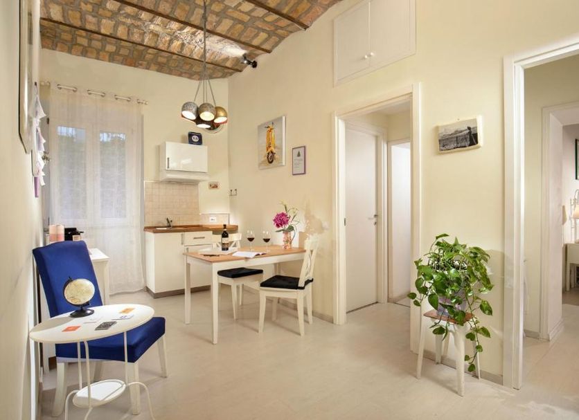 Dining room Photo