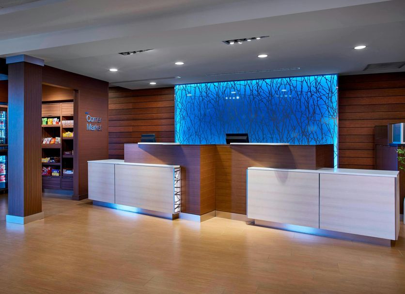 Front desk Photo