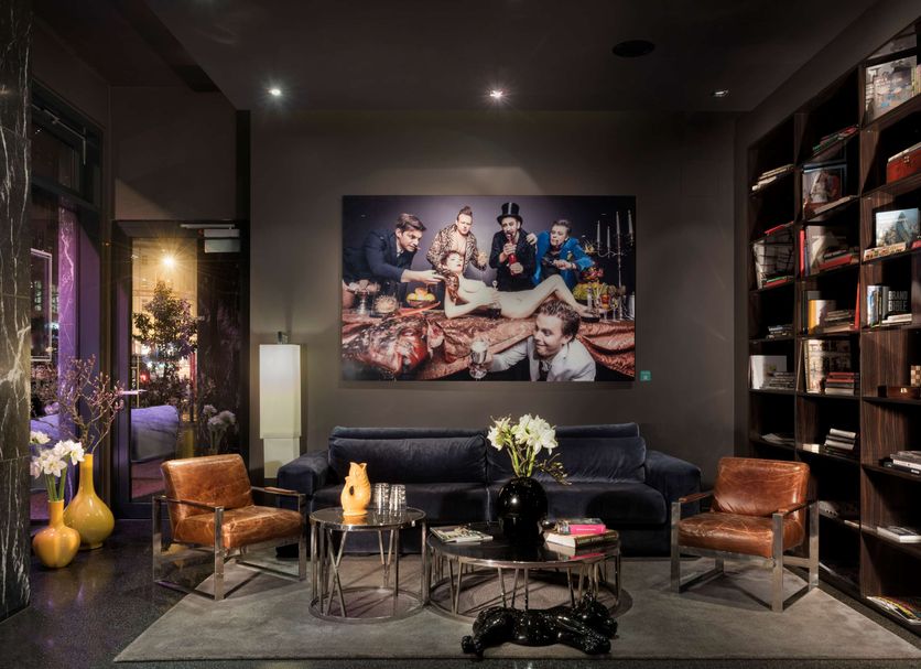 Lounge Photo