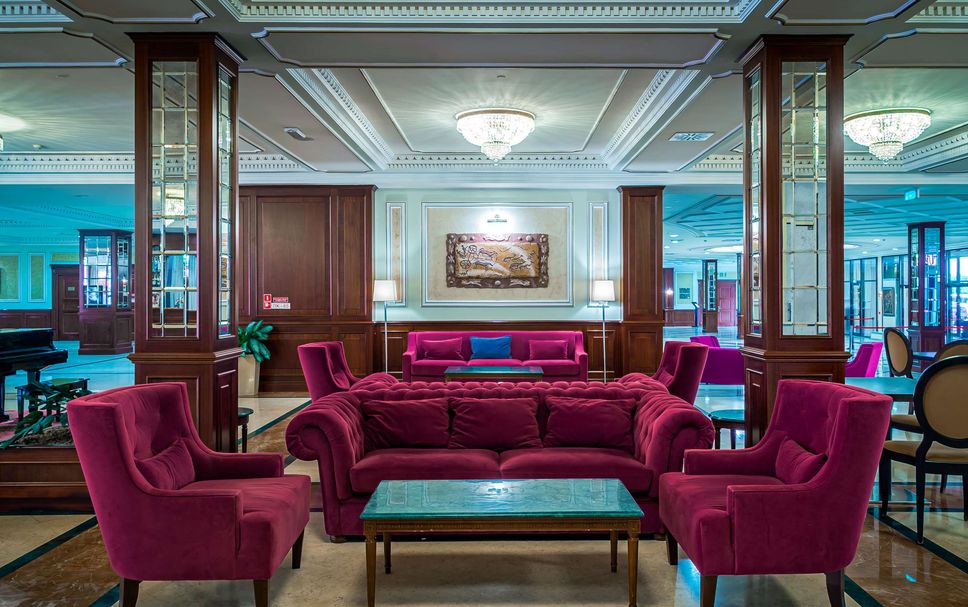 Lounge Photo