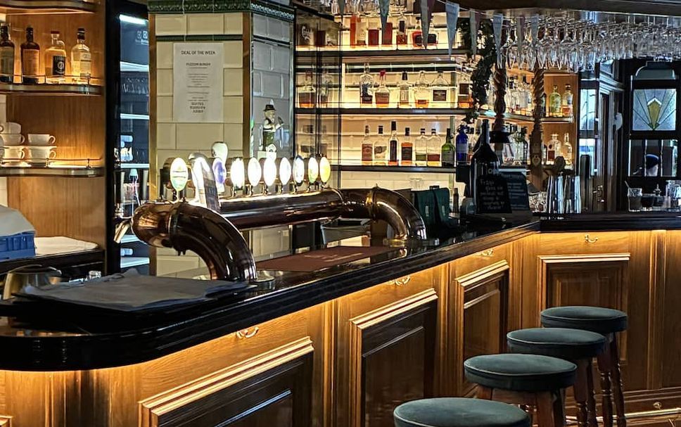 Bar Photo