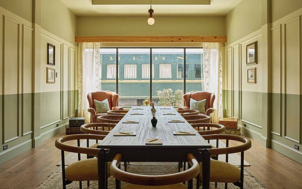 Dining room Photo