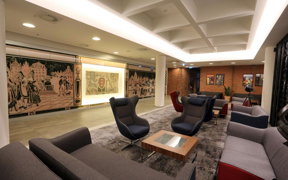 Lounge Photo