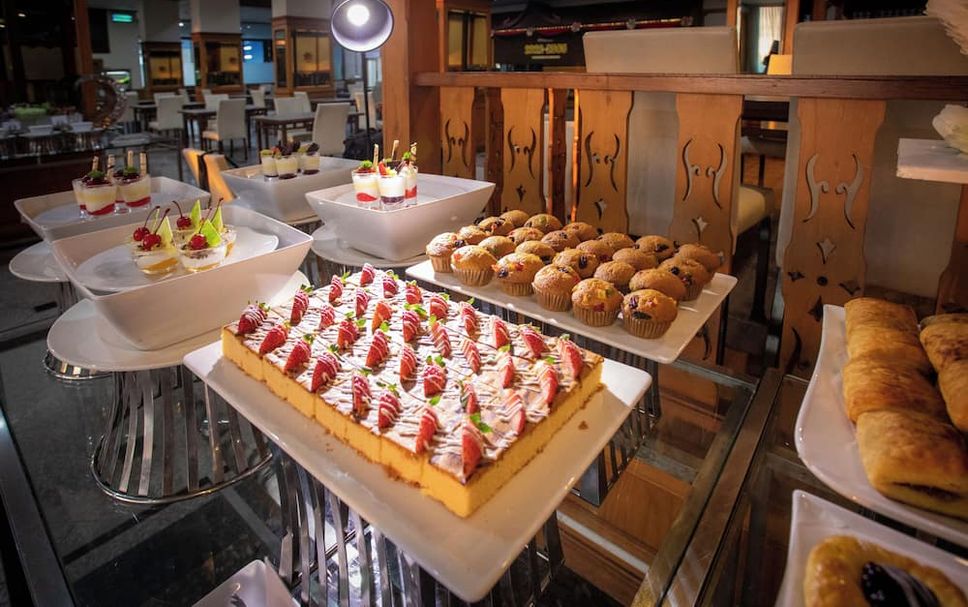 Buffet Photo