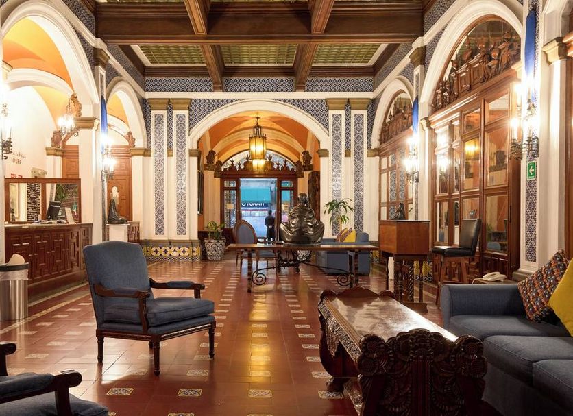Lobby Photo