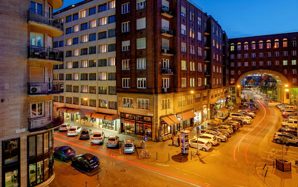 Building Photo