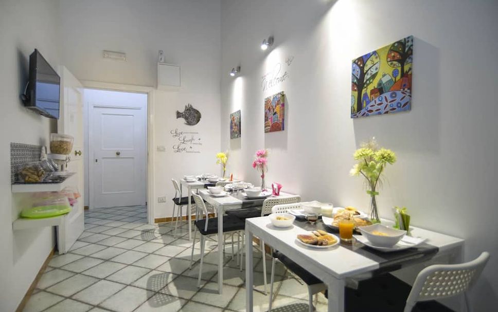 Dining room Photo