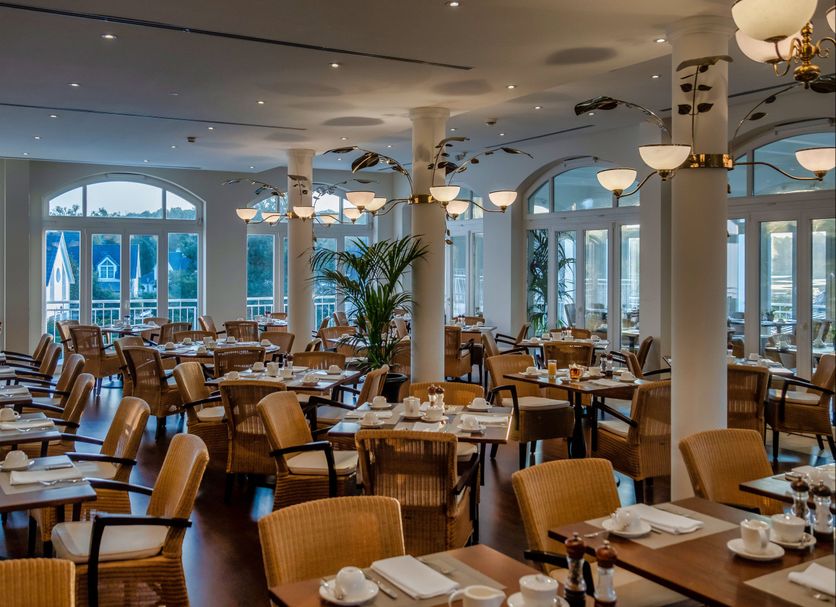 Restaurant Photo