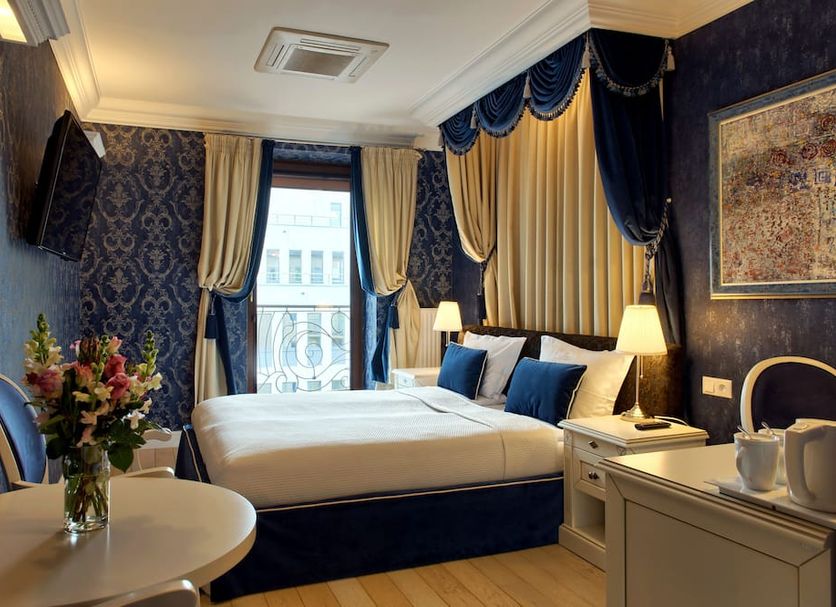 Bedroom Photo