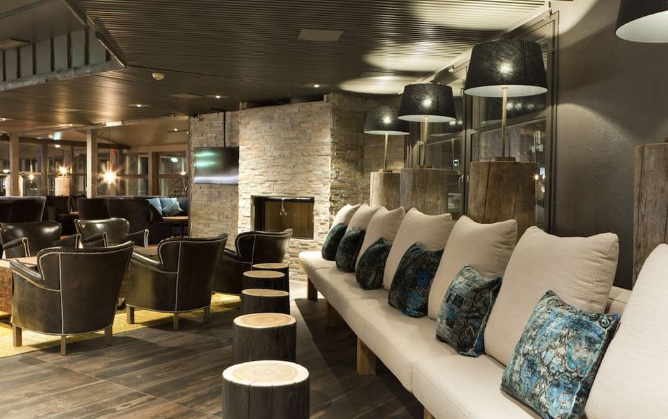 Lounge Photo
