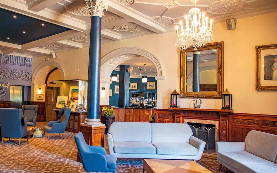 Lounge Photo