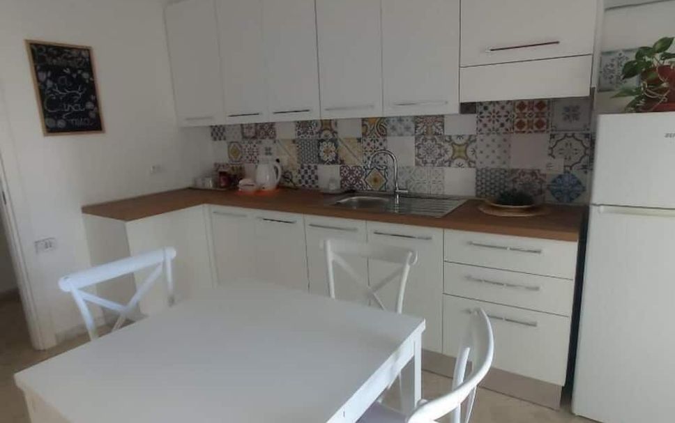 Kitchen Photo