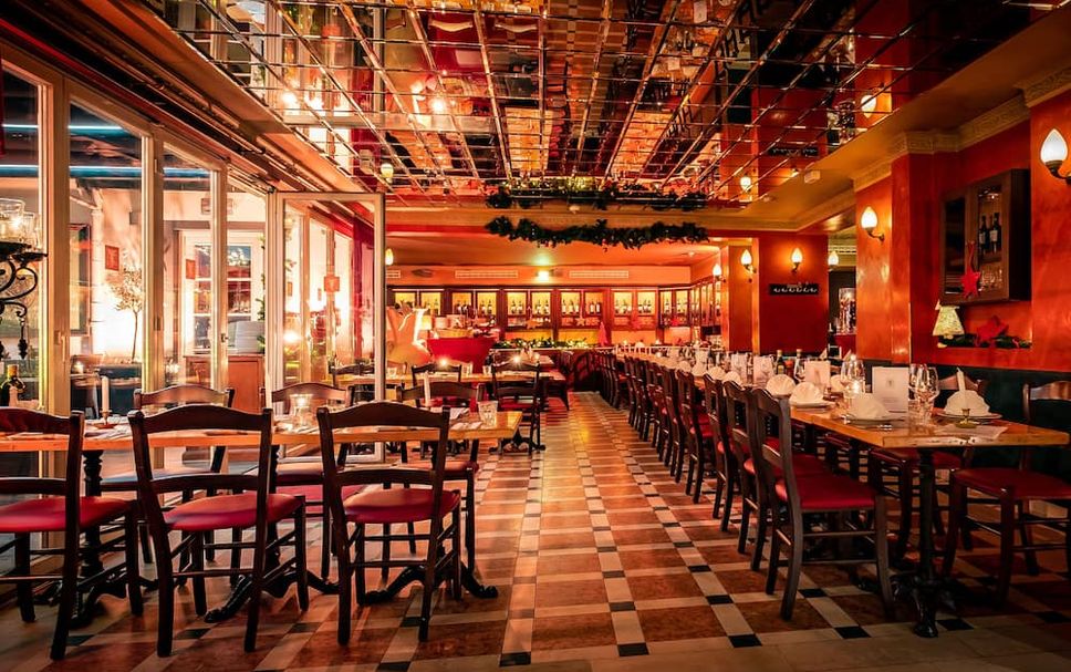 Restaurant Photo
