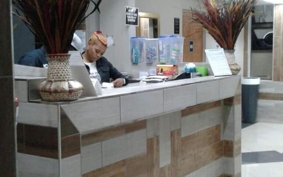 Front desk Photo
