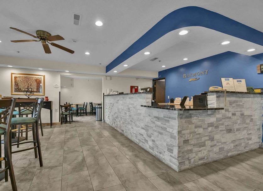 Front desk Photo