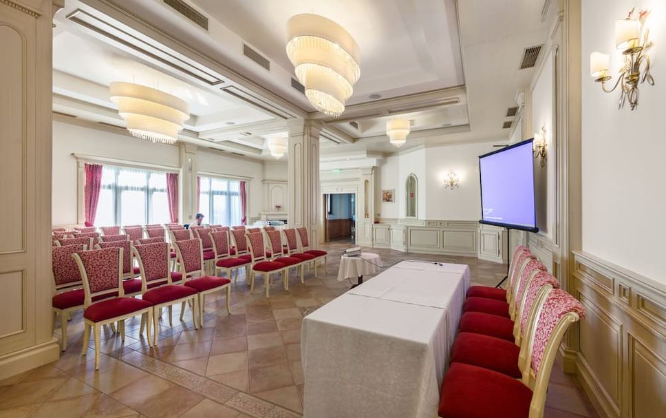 Conference room Photo