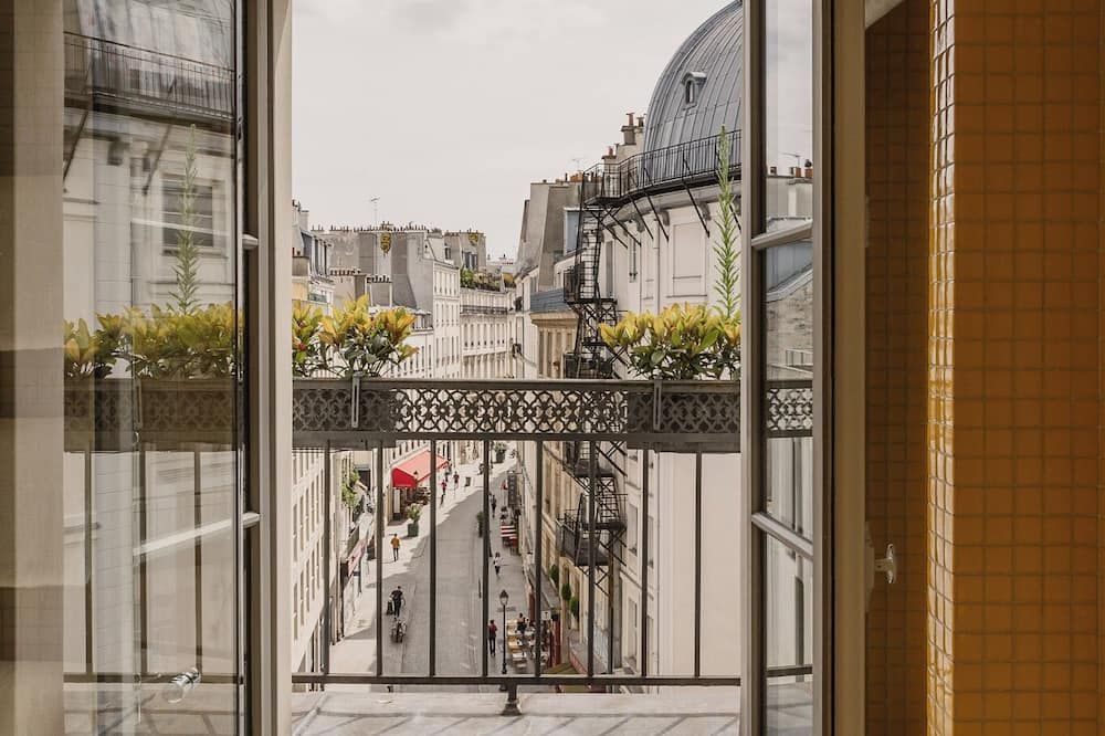 Balcony Photo