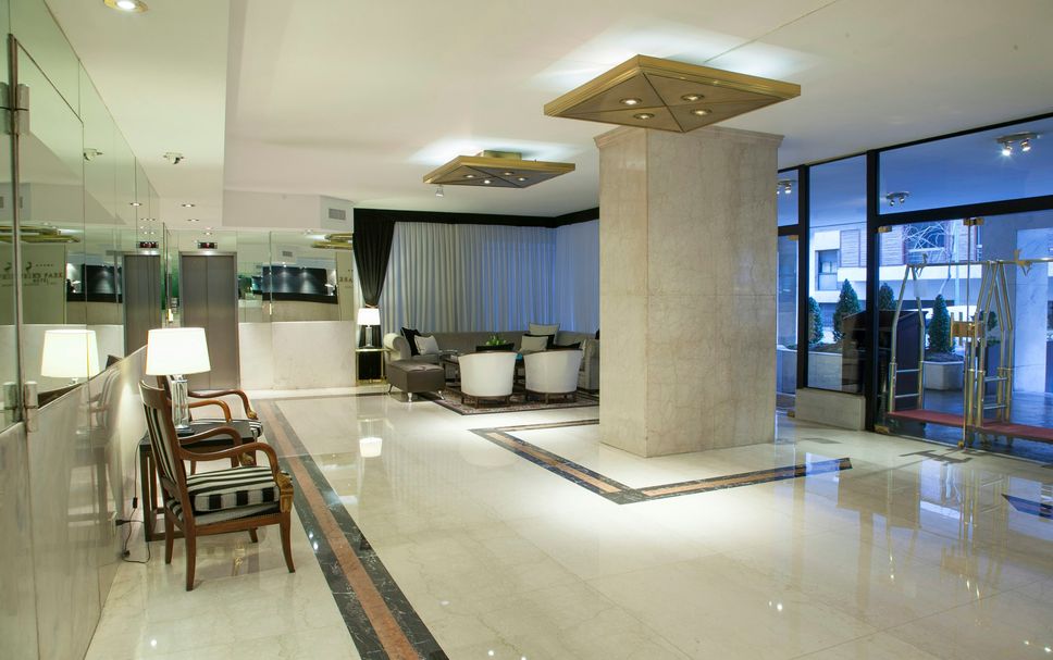 Lobby Photo