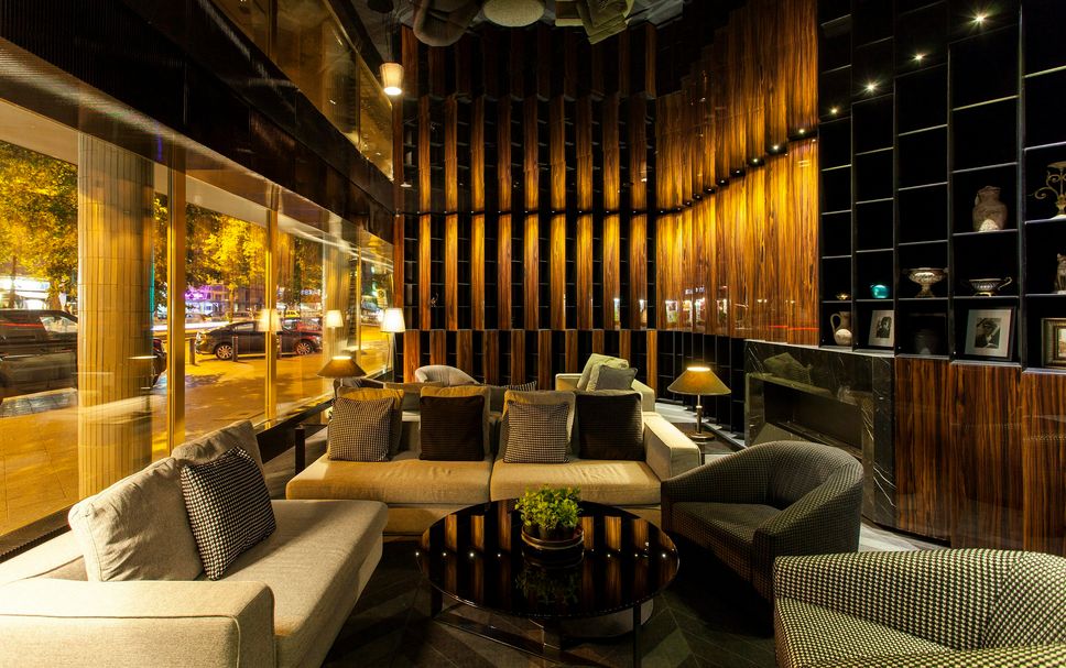 Lounge Photo