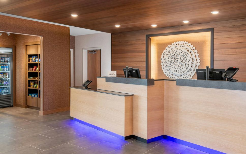 Front desk Photo