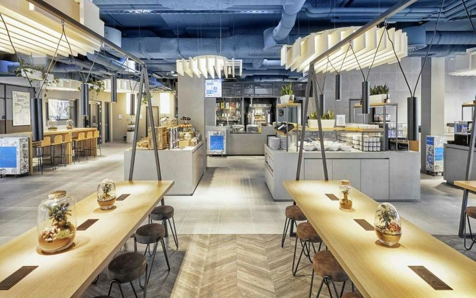 Restaurant Photo