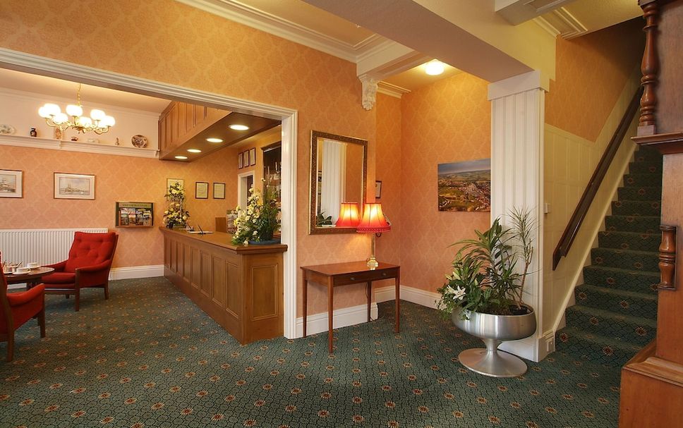 Front desk Photo