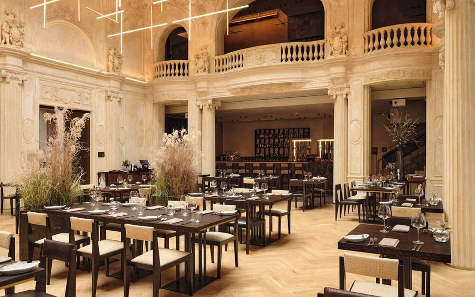 Restaurant Photo
