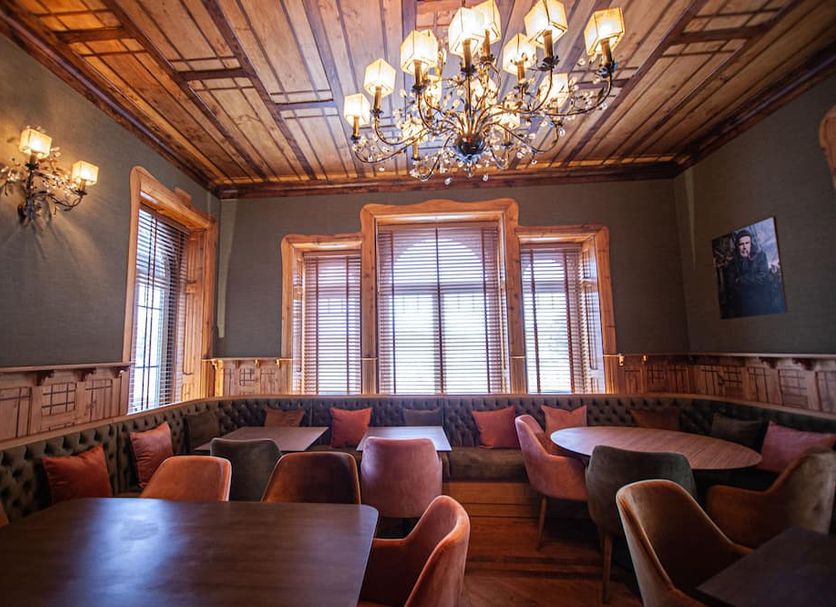 Restaurant Photo