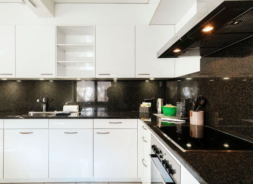 Kitchen Photo