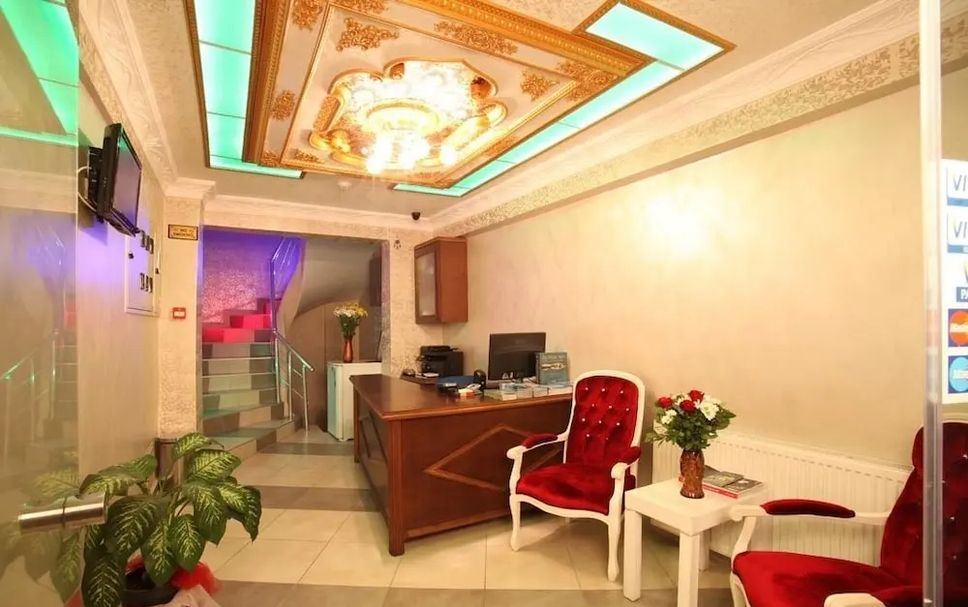 Front desk Photo