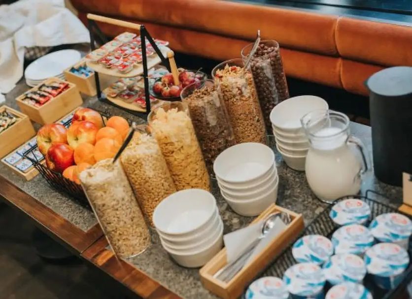 Buffet Photo