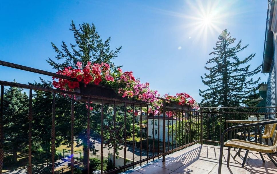 Balcony Photo