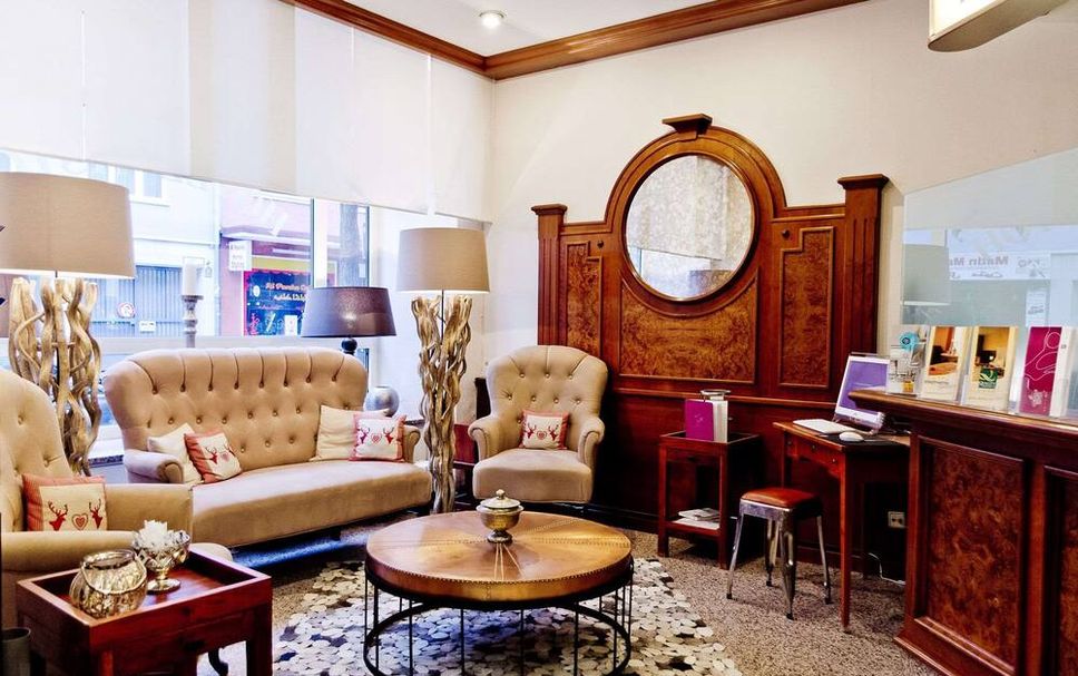 Lounge Photo