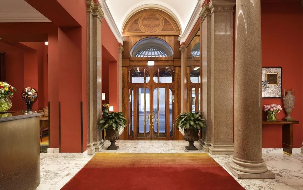 Lobby Photo