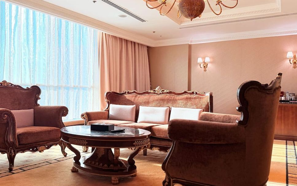 Lounge Photo