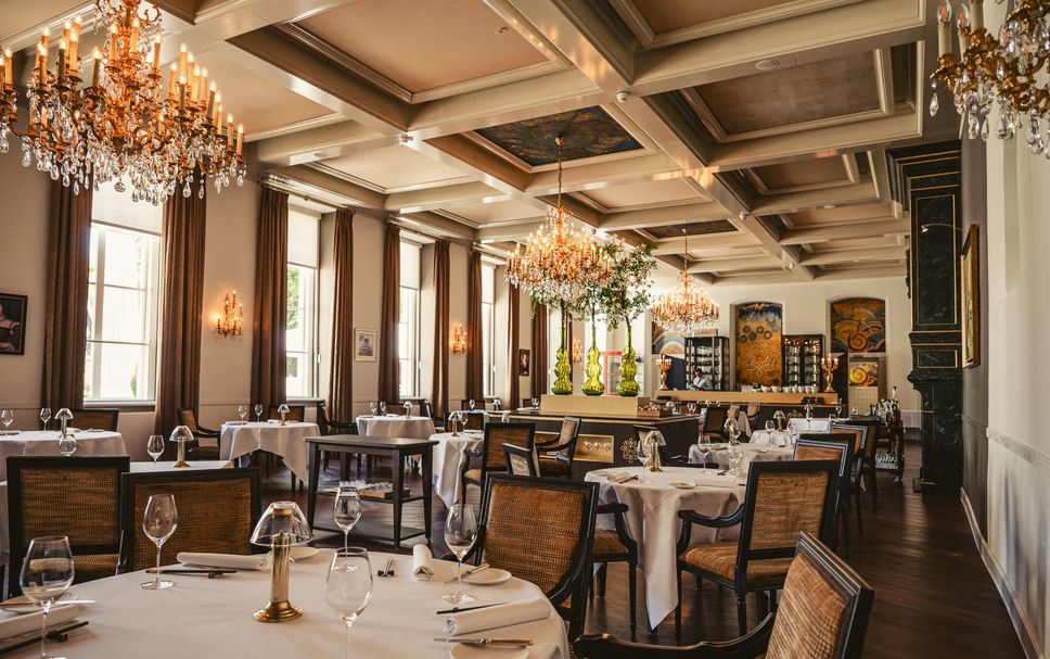Restaurant Photo