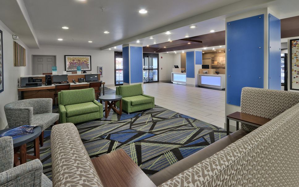Holiday Inn Express Santa Rosa By IHG in Santa Rosa, the United States