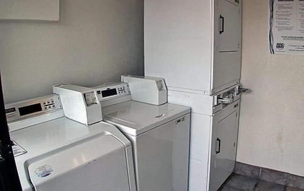 Laundry facility Photo