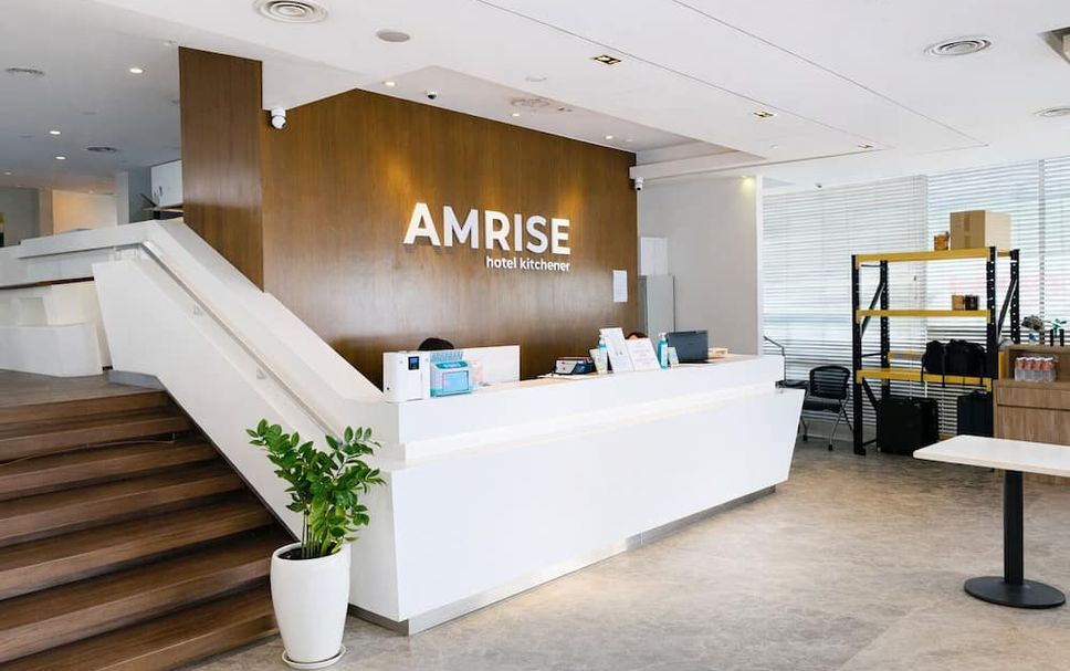Front desk Photo