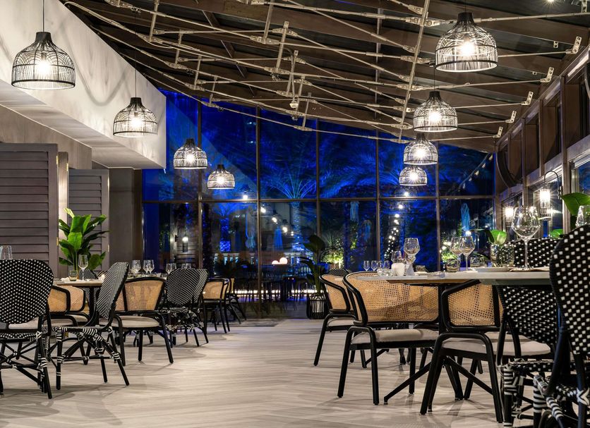 Restaurant Photo